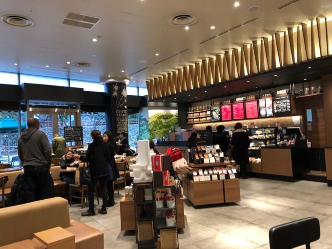 スタバにタンブラーは持参すべき?買うメリット&おすすめのタンブラーを紹介