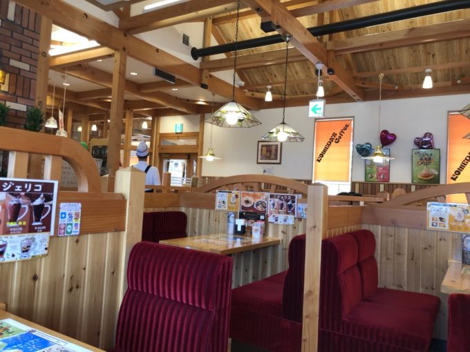 コメダ珈琲は電源Wi-Fi完備してる?勉強・パソコン作業におすすめな理由